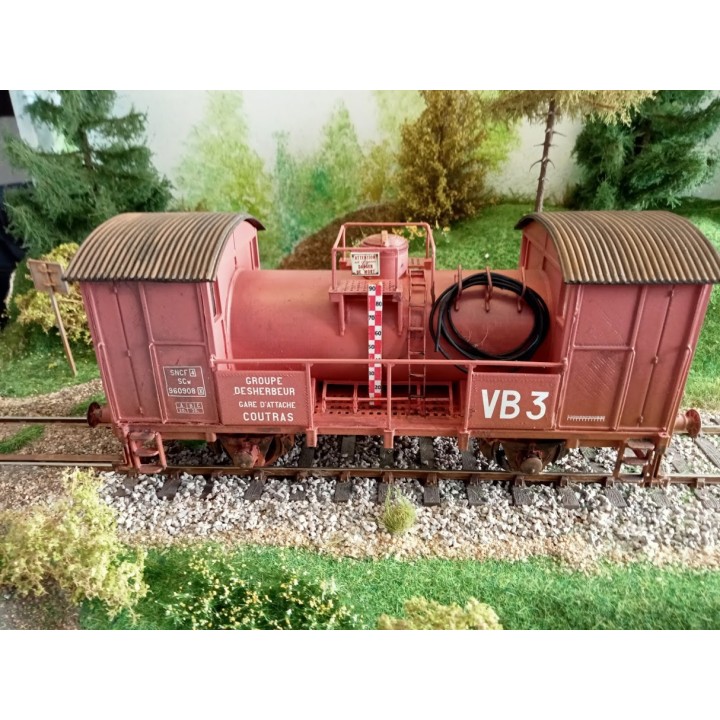 Wagon désherbeur K203, dépôt d'attache Coutras. Echelle zéro,  1/43,5 . VB3