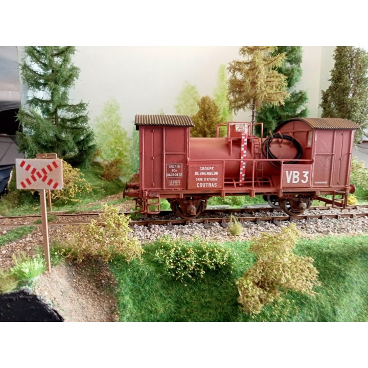Wagon désherbeur K203, dépôt d'attache Coutras. Echelle zéro,  1/43,5 . VB3