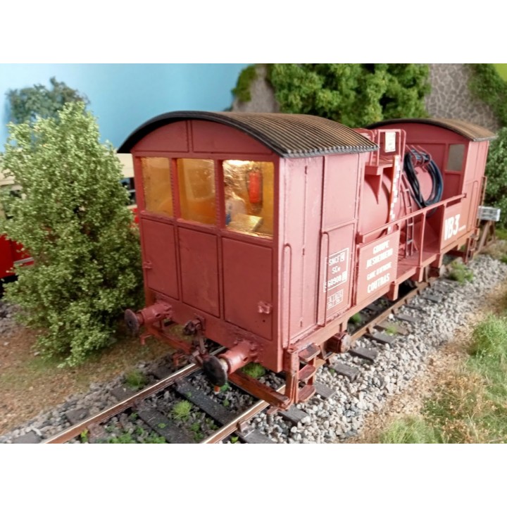 Wagon désherbeur K203, dépôt d'attache Coutras. Echelle zéro,  1/43,5 . VB3