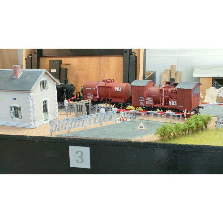 Wagon désherbeur K203, dépôt d'attache Coutras. Echelle zéro,  1/43,5 . VB3